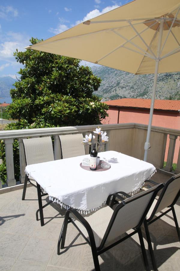 Apartmani Dijana 2 Kotor Ngoại thất bức ảnh