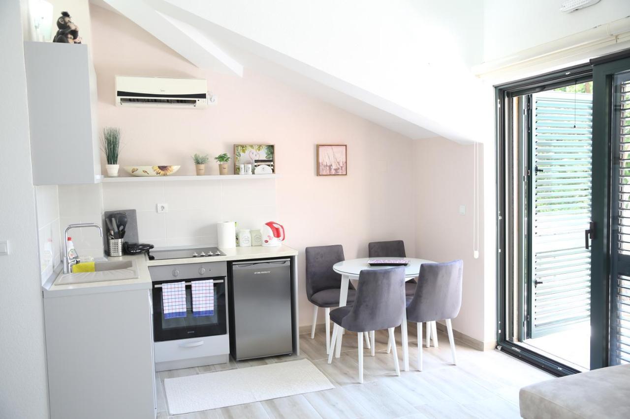 Apartmani Dijana 2 Kotor Ngoại thất bức ảnh